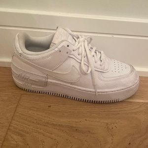 Nike women’s Air Force One platform